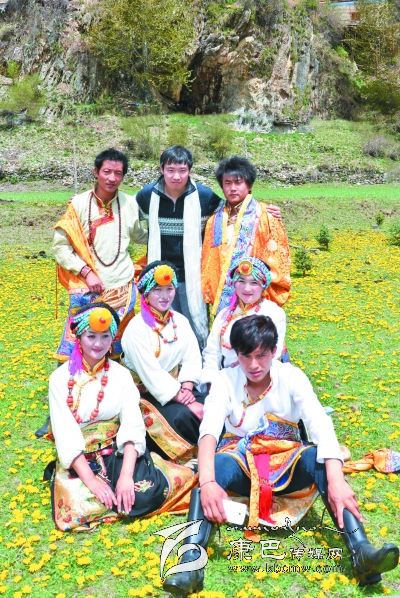 把美人裝進(jìn)心里，把美景留給眼睛